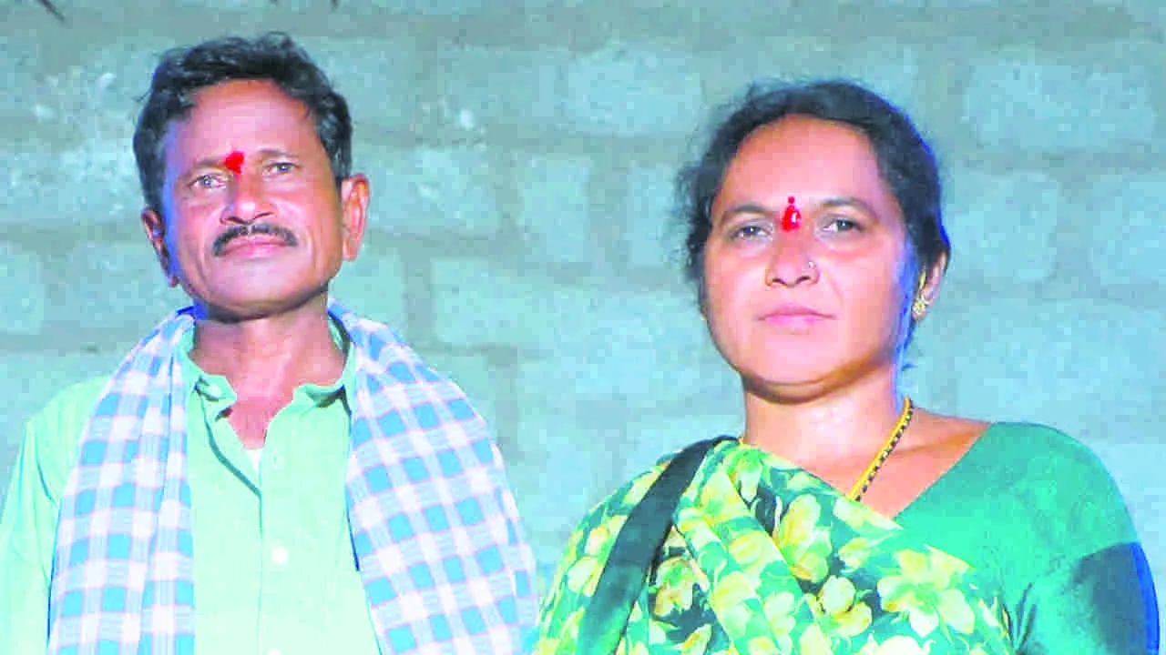 దంపతులను బలిగొన్న మద్యం మత్తు