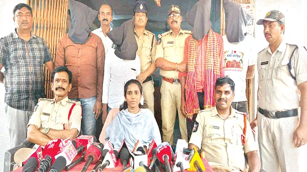  Illegal Transport అక్రమ రవాణాకు యత్నించి..  అడ్డంగా దొరికిపోయి.. 