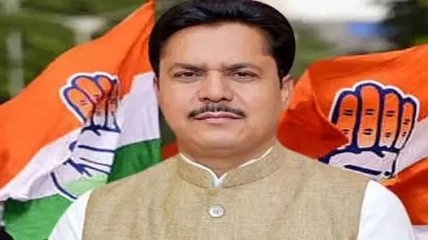 అస్సాంలో కాంగ్రెస్‌కు గట్టి దెబ్బ.. పార్టీ మాజీ చీఫ్ రాజీనామా