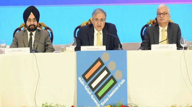 తమిళనాడులో ఒకే విడతలో పోలింగ్.. పరిశీలిస్తున్నామని చెప్పిన సీఈసీ