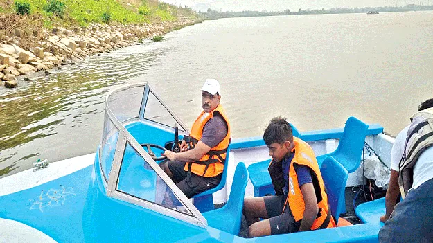 Speed Boat  ‘తోటపల్లి’లో స్పీడ్‌ బోటు
