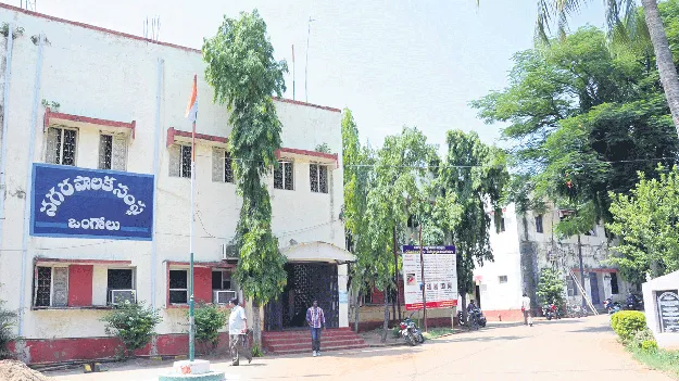 బీపీఎస్‌లో ఫస్ట్‌