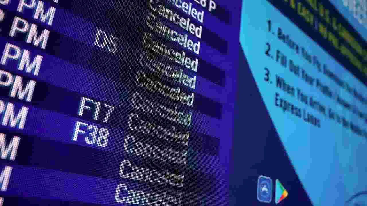 భారత విమానయాన రంగంపై యుద్ధం ఎఫెక్ట్.. భారీ సంఖ్యలో సర్వీసుల రద్దు..