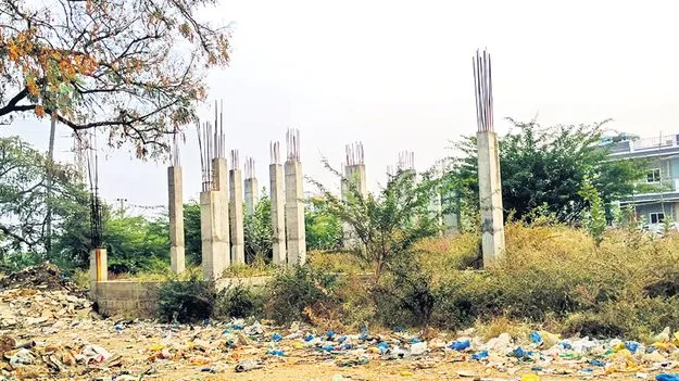 పాలకవర్గానికి సమస్యల స్వాగతం