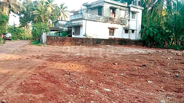 50 percent tax concession on vacant plots ఖాళీ స్థలాలపై    50 శాతం పన్ను రాయితీ 