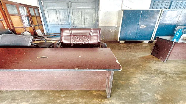  Nothing Has Changed!  నాలుగేళ్లవుతున్నా.. ఏం మారలే!