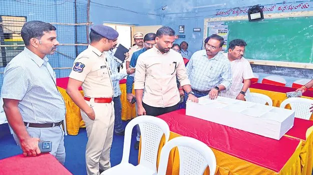 అదృష్టం వరించేదెవరినో..?