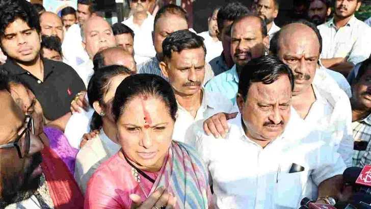 తిరుమల శ్రీవారిని దర్శించుకున్న కల్వకుంట్ల కవిత