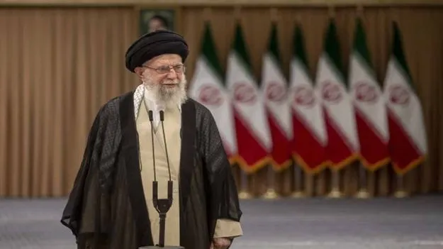 ఖమేనీ నలుగురు కొడుకులు క్షేమం.. వెలుగుచూసిన ఫోటోలు