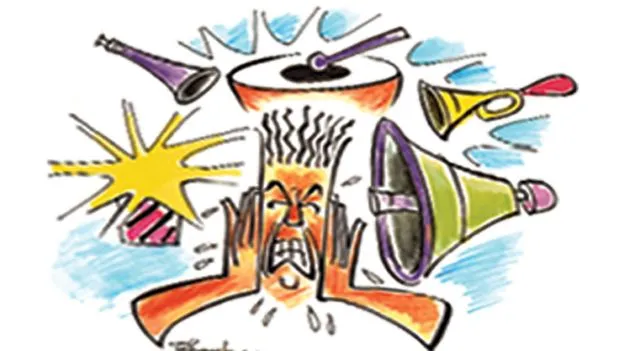 మూగబోయిన మైకులు 