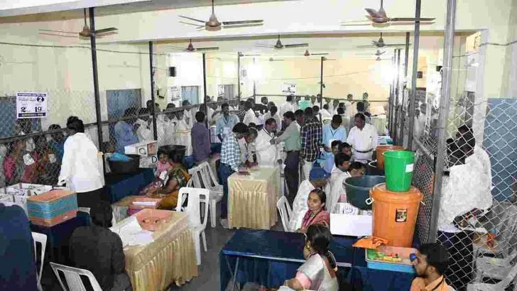 తెలంగాణ వ్యాప్తంగా మున్సిపల్ ఎన్నికల కౌంటింగ్ ప్రారంభం