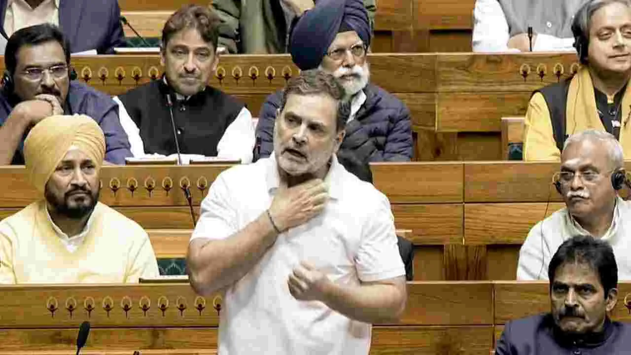 దేశాన్ని అమ్మేశారు.. అమెరికాతో డ్రేల్‌ డీల్‌పై రాహుల్ గాంధీ