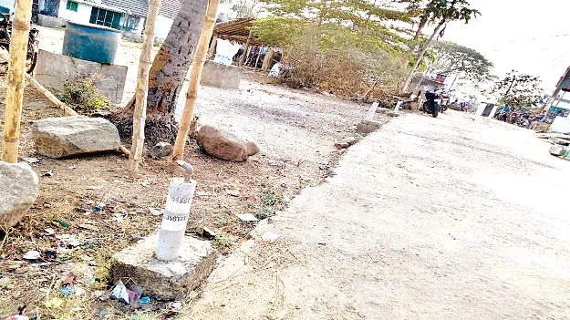   Works Be Completed…   పనులు పూర్తయ్యేనా..  గొంతు తడిపేనా?