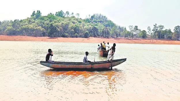 మత్స్యగెడ్డలో వృద్ధుడి గల్లంతు