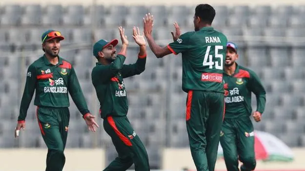 మూడో వన్డేలో పాక్‌ ఓటమి