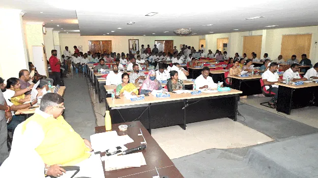 భావోద్వేగాల నడుమ   చిత్తూరు కౌన్సిల్‌ చివరి సమావేశం 