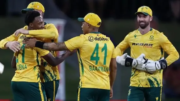 తొలి టీ20లో సఫారీల గెలుపు