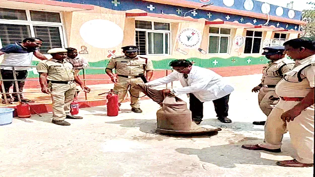   అగ్ని ప్రమాదాలపై అప్రమత్తంగా ఉండాలి