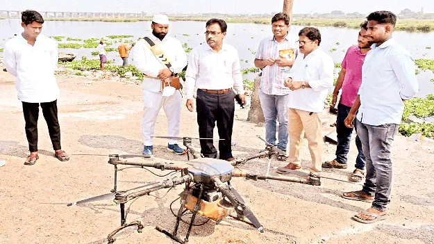 గుర్రపు డెక్క నివారణకు ప్రత్యేక డ్రైవ్‌: కమిషనర్‌