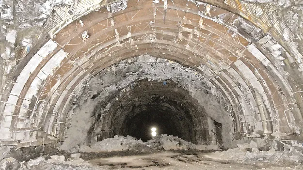 పోలవరం.. సూపర్‌ వేగం