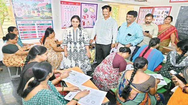 ‘అక్షరాంధ్ర’ పరీక్ష ప్రశాంతం 