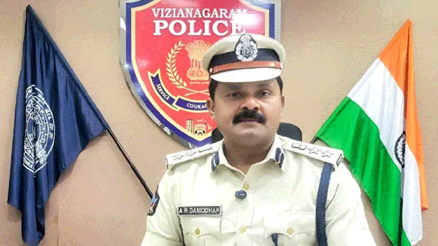 పదో తరగతి పరీక్షలకు పటిష్ట భద్రత