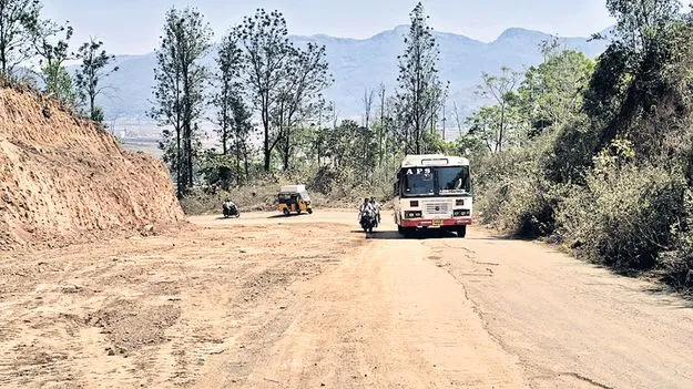 రహదారి విస్తరణ పనులు చకచకా