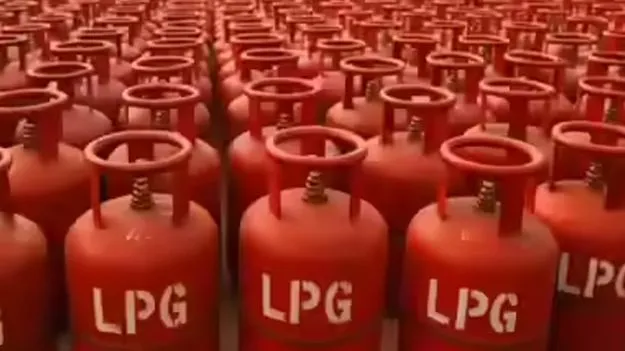 గ్యాస్‌ ప్లాంట్‌ల వద్ద భద్రత పెంచండి