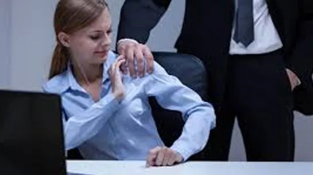 కోరిక తీర్చకపోతే బదిలీ చేయిస్తా..!