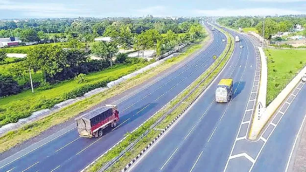 ఫ్యూచర్‌సిటీ-బందరు పోర్టు... కొత్త రోడ్డుకు బ్రేక్‌?