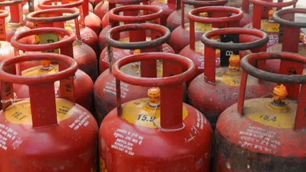 25 రోజుల తర్వాతనే సిలిండర్‌ రీఫిల్‌ బుకింగ్‌