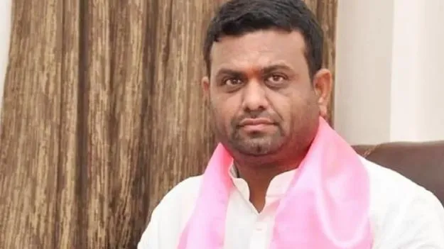 రోహిత్‌రెడ్డికి బీఆర్‌ఎస్‌ షోకాజ్‌ నోటీస్‌