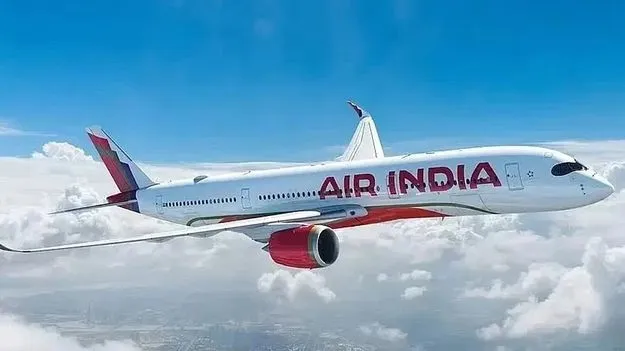 ఫ్రీ టికెట్లు అమ్ముకున్నారు! 