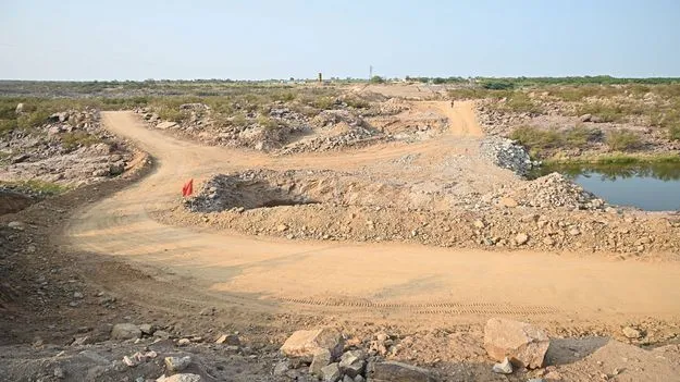 ముదురుతున్న వివాదం