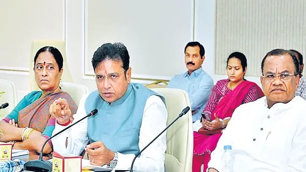 కుంభమేళా తరహాలో గోదావరి పుష్కరాలు 