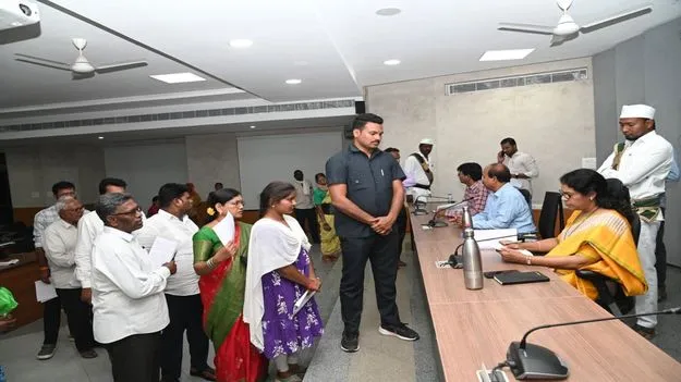 ‘ప్రజావాణి’కి వినతుల వెల్లువ