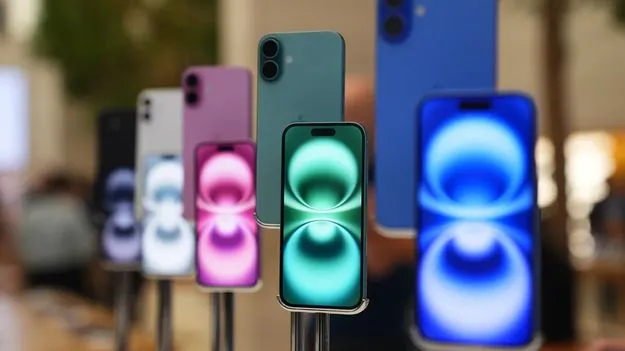 25శాతం ఐఫోన్లు భారత్‌లోనే తయారీ