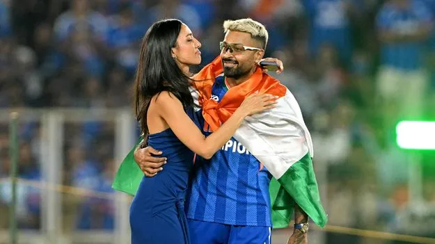 హార్దిక్‌ పాండ్యాపై ఫిర్యాదు