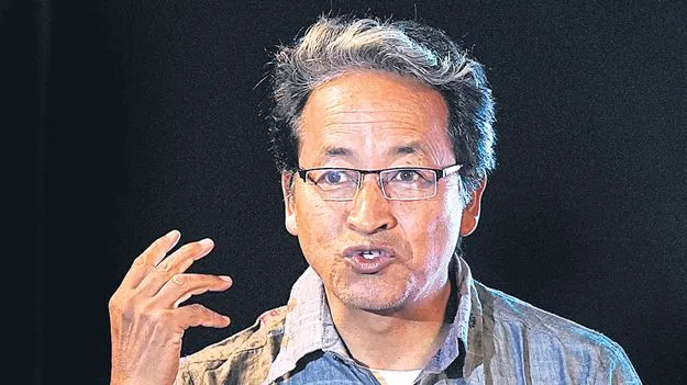 జైలు నుంచి సోనమ్‌ వాంగ్‌చుక్‌ విడుదల