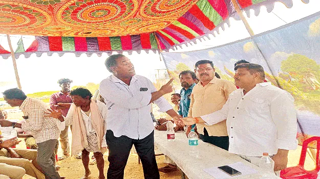 లీజు వసూలులో నిర్లక్ష్యమెందుకు?