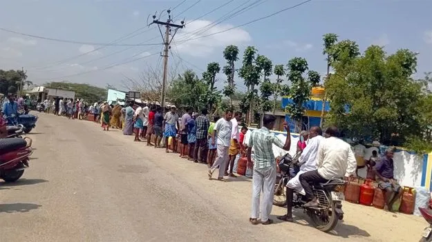 ‘గ్యాస్‌’ కష్టం 