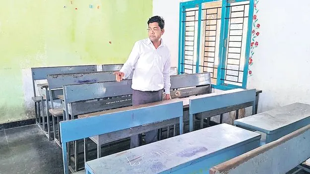 నేటి నుంచి పది పరీక్షలు