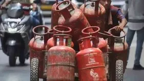 గ్యాస్ కొరతపై హోటల్స్‌ అసోసియేషన్‌ భేటీ.. పలు కీలక నిర్ణయాలు 