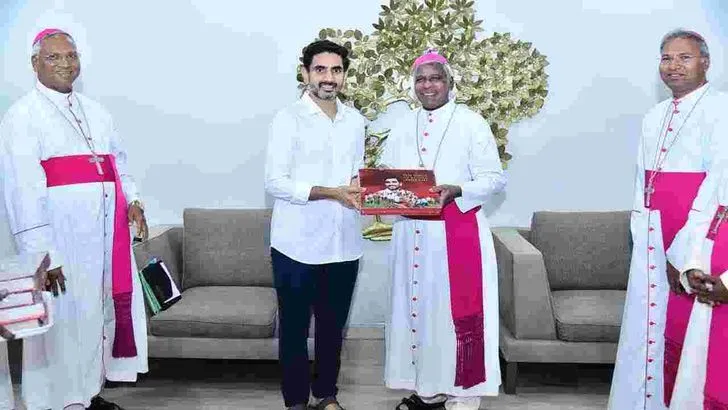మంత్రి లోకేశ్‌తో రోమన్ క్యాథలిక్ బిషప్స్ భేటీ