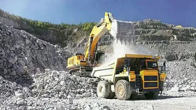 యూజర్‌ చార్జీలను పెంచిన గనులశాఖ