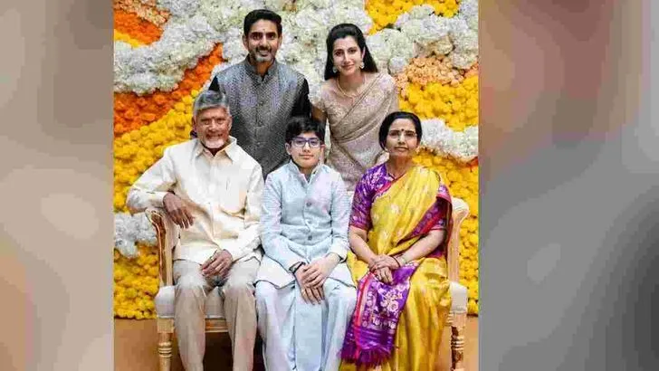 సంప్రదాయబద్ధంగా నారా దేవాన్ష్ ధోతీ వేడుక