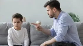 పిల్లలను తిట్టే ముందు తల్లిదండ్రులు గుర్తుంచుకోవాల్సిన 4 ముఖ్యమైన విషయాలు