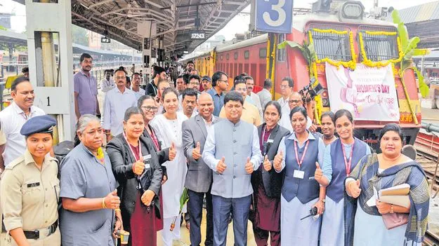 రాయగడ ‘మహిళా’ ఎక్స్‌ప్రెస్‌!