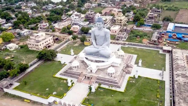 తెలుగు వైభవాన్ని చాటేలా అమరావతి