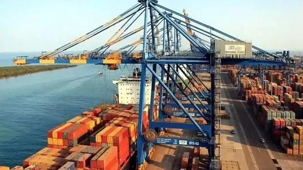 మూలపేట పోర్టు అభివృద్ధికి ఊతం: సీఎం